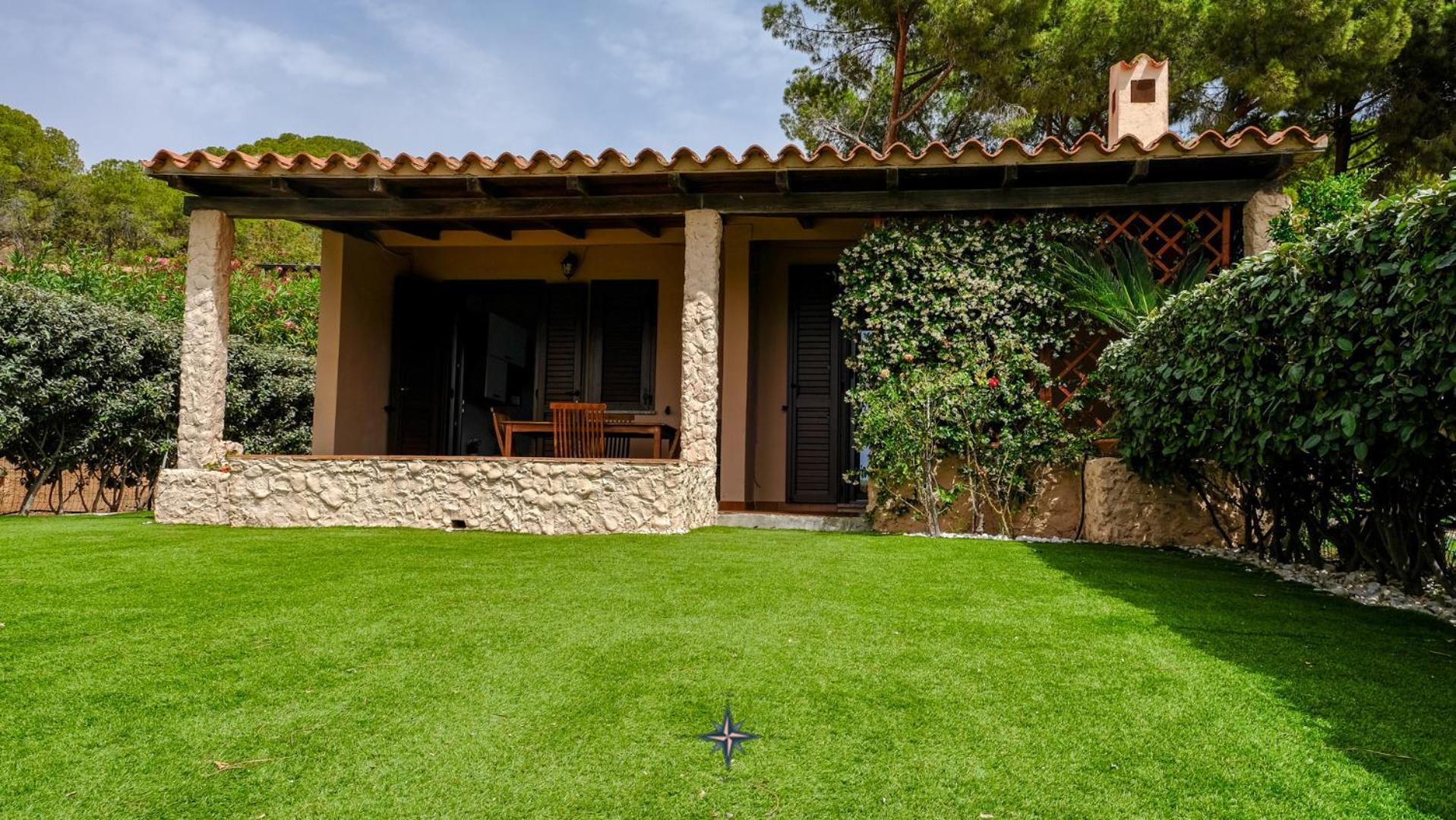 Giulia Seafront Holiday home Marongiu